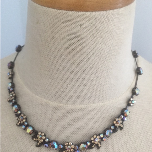 Necklace and earrings set, beautiful and bran new - Picture 2 of 3